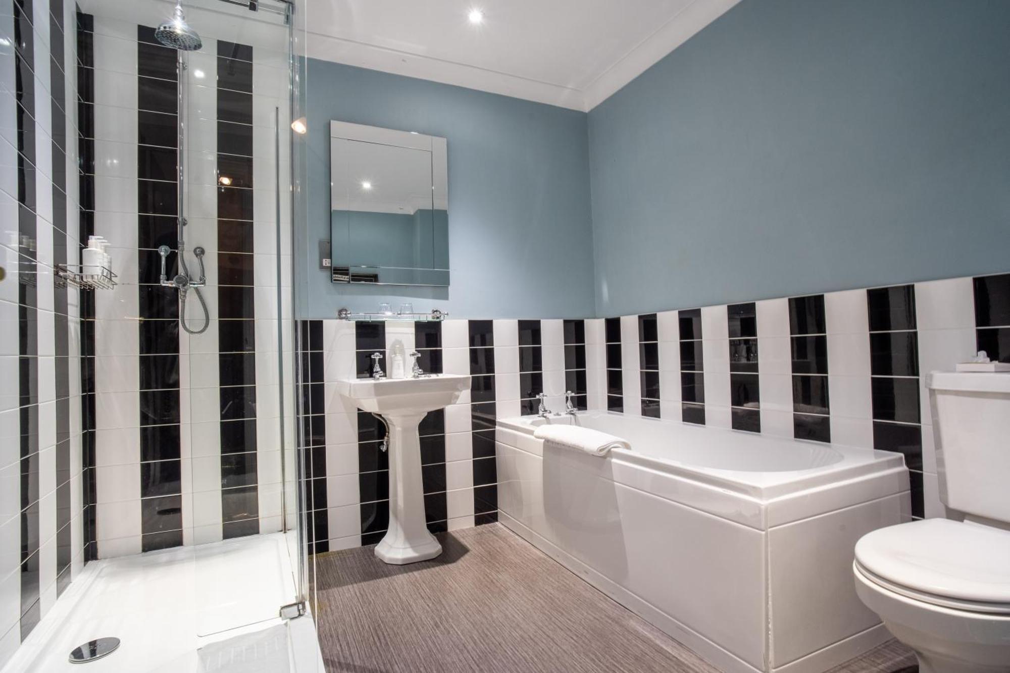 Stonehouse Court Hotel - A Bespoke Hotel Exteriér fotografie
